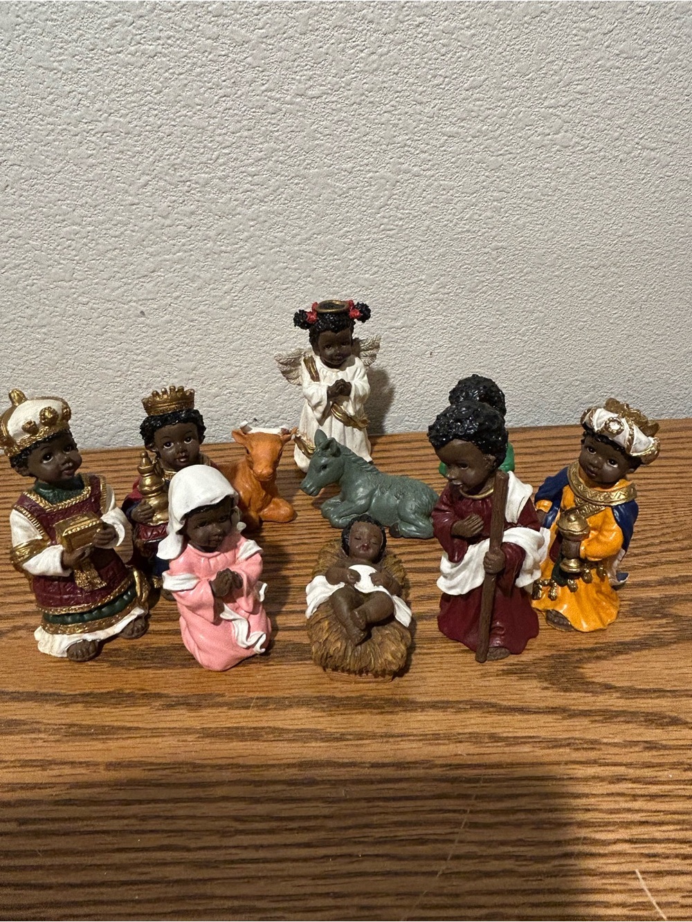 Multicolor African American Nativity Figurine Set